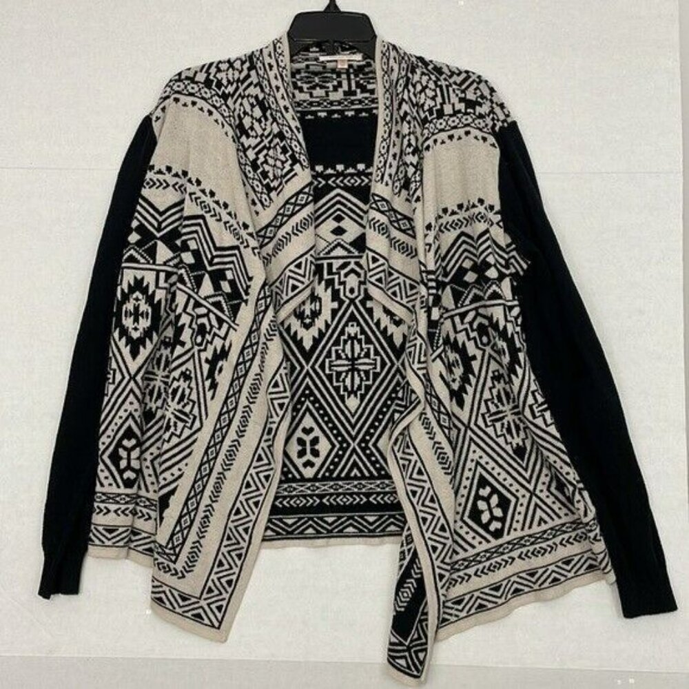 Skies Are Blue Waterfall Cardigan Sweater, Aztec Design, Cream & Black, Medium